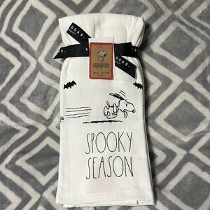 NWT Peanuts and Rae Dunn Snoopy Halloween Kitchen Towels